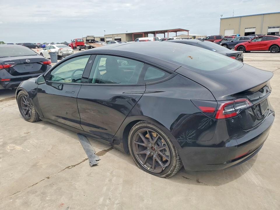 52085486 :رقم المزاد ، 5YJ3E1EA6MF064413 vin ، 2021 Tesla Model 3 مزاد بيع