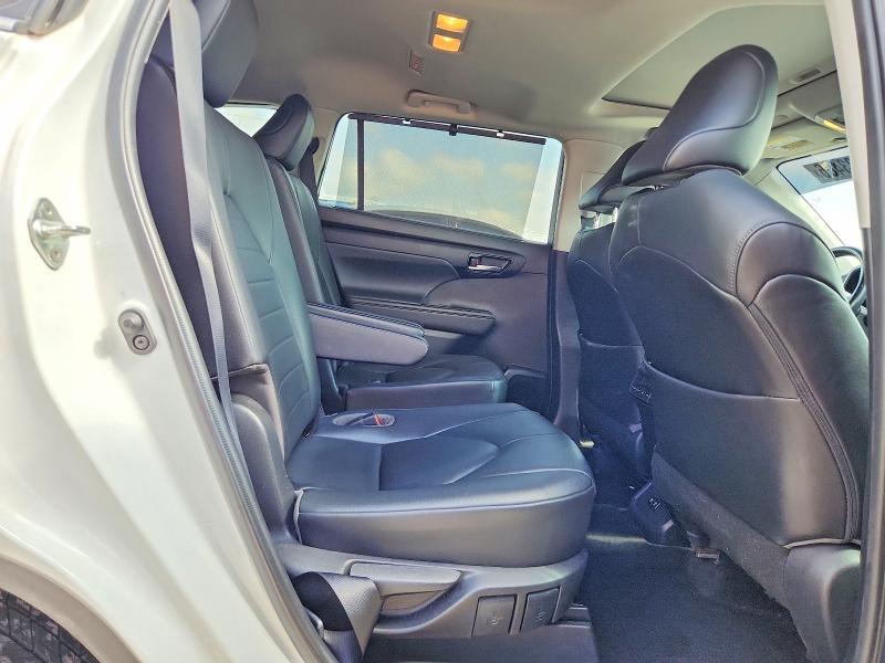 54323406 :رقم المزاد ، 5TDGZRBH0LS518056 vin ، 2020 Toyota Highlander مزاد بيع