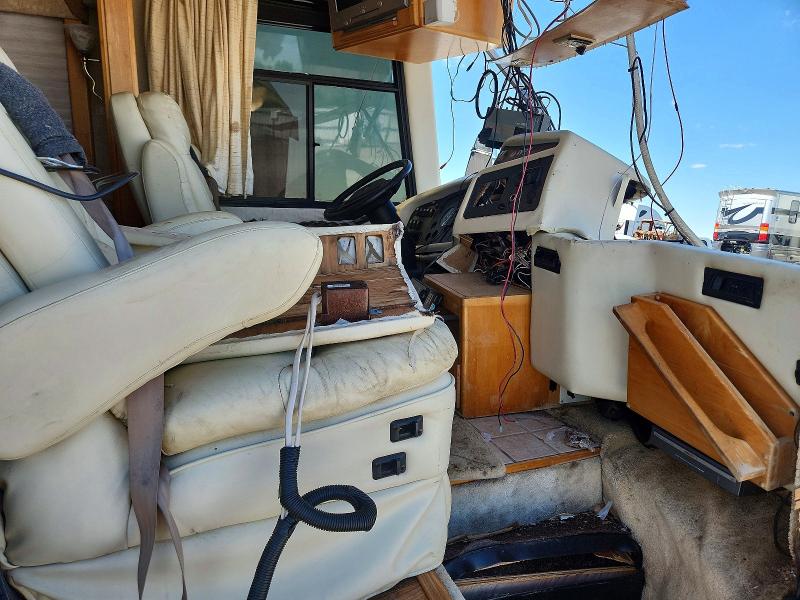 Продаж на аукціоні авто 2001 Roadmaster Recreational Vehicle (rv), vin: 1RF12061611014844, номер лоту: 51990066