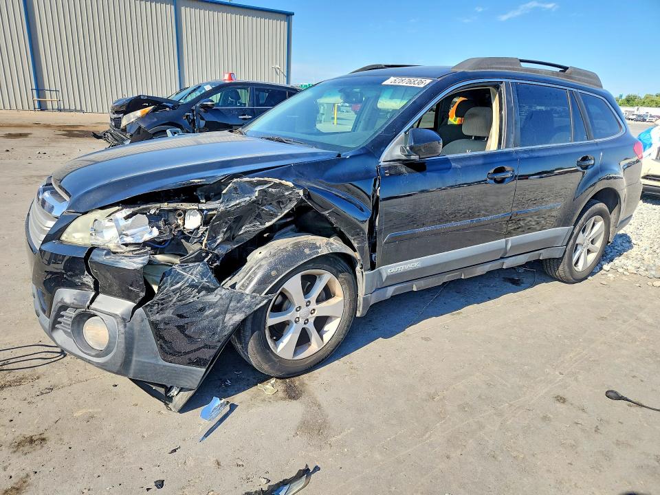 52876836 :رقم المزاد ، 4S4BRBGC3D3222879 vin ، 2013 Subaru Outback مزاد بيع
