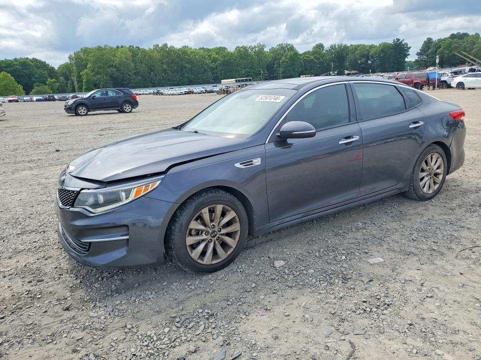 Auction sale of the 2017 Kia Optima, vin: 5XXGU4L31HG129780, lot number: 52501246