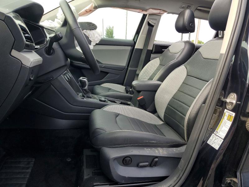 51037176 :رقم المزاد ، 3VV2X7B24NM049607 vin ، 2022 Volkswagen Taos مزاد بيع