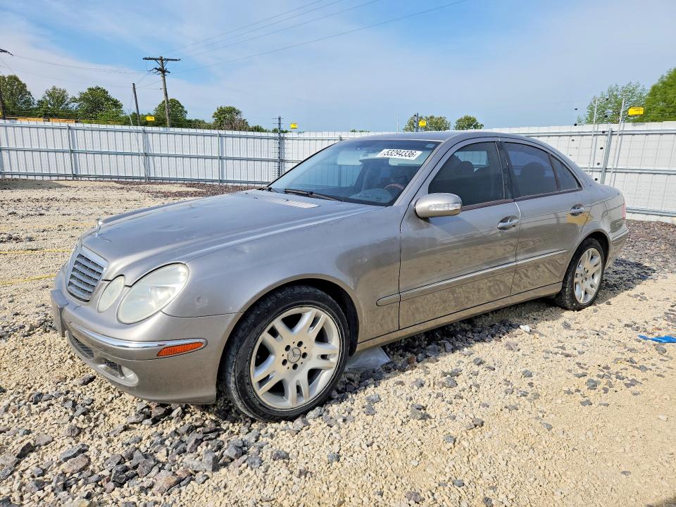 53294336 :رقم المزاد ، WDBUF70J33A116047 vin ، 2003 Mercedes-benz E مزاد بيع