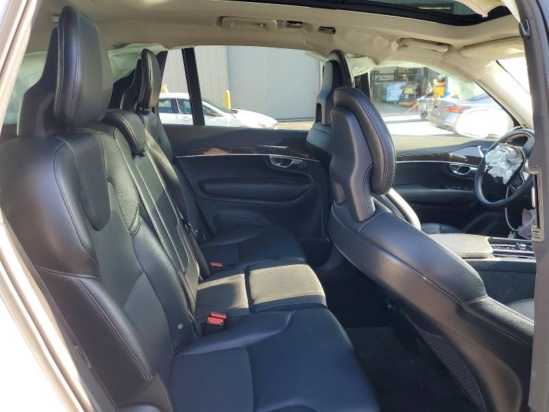 52668326 :رقم المزاد ، YV4102KK0H1133469 vin ، 2017 Volvo Xc90 مزاد بيع