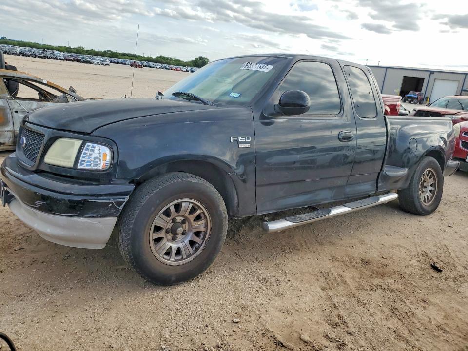 Продажа на аукционе авто 2003 Ford F150, vin: 1FTRX07W33KD10259, номер лота: 52371636