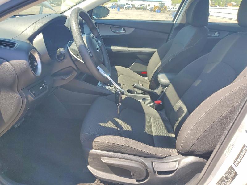 2020 Kia Forte მანქანა იყიდება აუქციონზე, vin: 3KPF24AD5LE226978, აუქციონის ნომერი: 51609106
