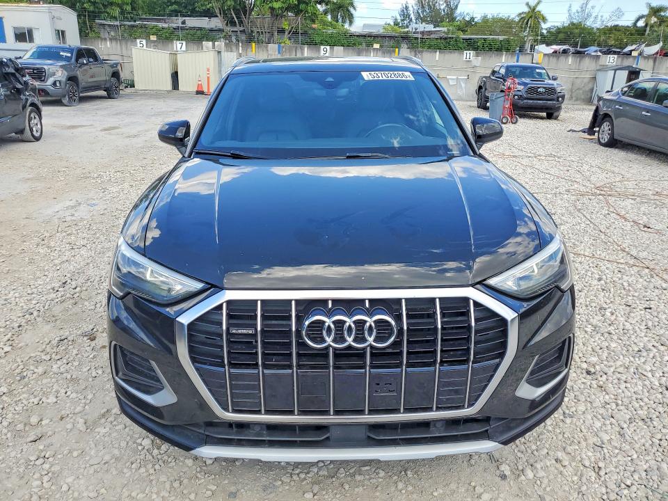 53702886 :رقم المزاد ، WA1AECF30L1026244 vin ، 2020 Audi Q3 مزاد بيع