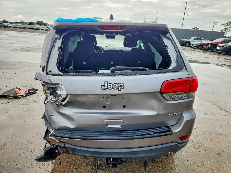 55074886 :رقم المزاد ، 1C4RJEAG6JC353405 vin ، 2018 Jeep Grand Cherokee مزاد بيع