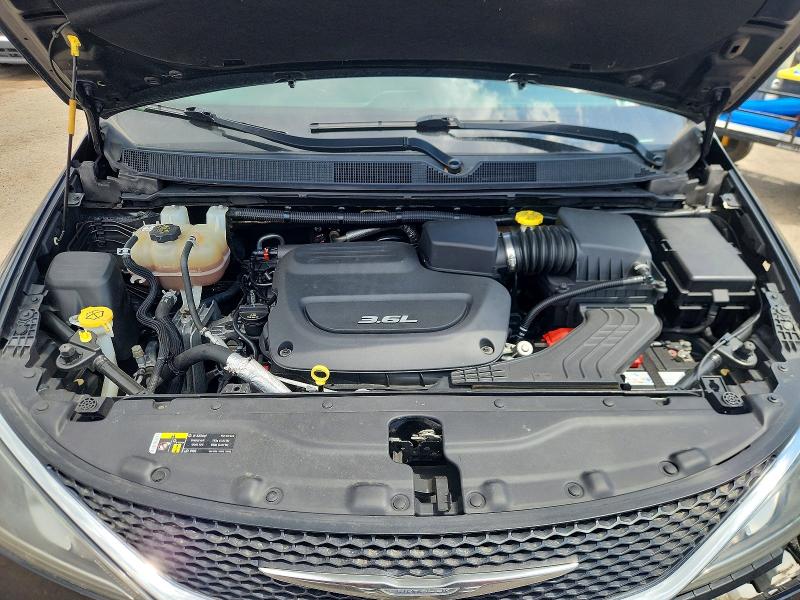 Продажа на аукционе авто 2017 Chrysler Pacifica, vin: 2C4RC1EG3HR518891, номер лота: 52767096