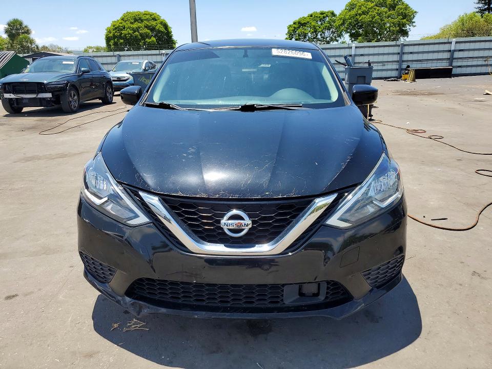 52826096 :رقم المزاد ، 3N1AB7AP8KY257194 vin ، 2019 Nissan Sentra مزاد بيع
