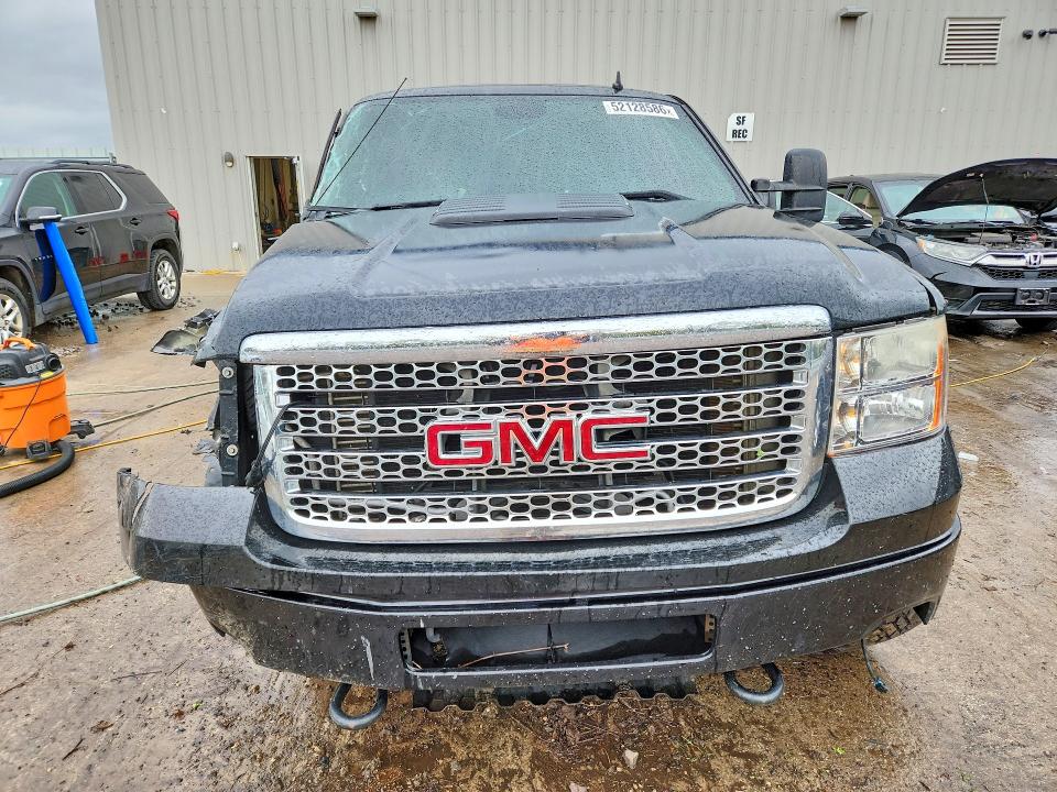 52128586 :رقم المزاد ، 1GT125E82EF145927 vin ، 2014 Gmc Sierra مزاد بيع