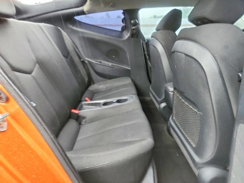 2016 Hyundai Veloster მანქანა იყიდება აუქციონზე, vin: KMHTC6AD0GU301150, აუქციონის ნომერი: 54978476