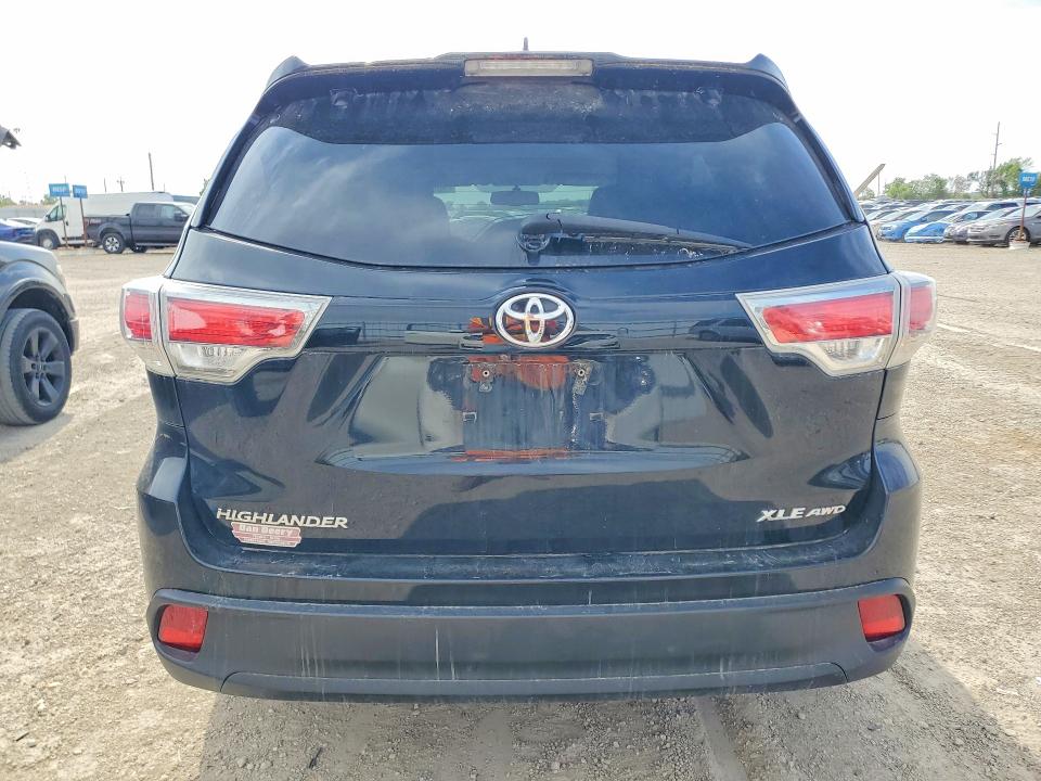 Продажа на аукционе авто 2016 Toyota Highlander, vin: 5TDJKRFH8GS255437, номер лота: 50887236
