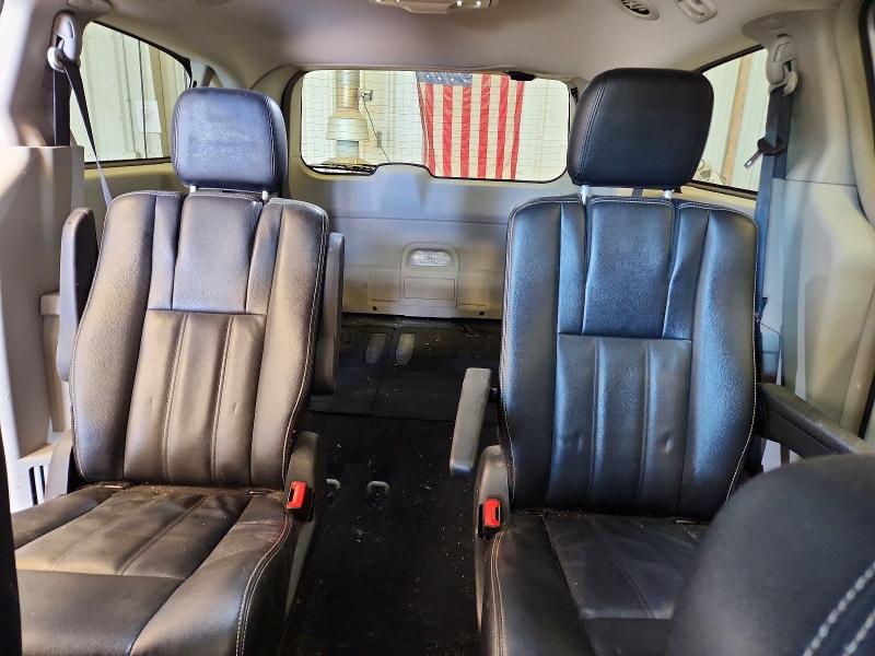 54139966 :رقم المزاد ، 2C4RC1BG8FR595256 vin ، 2015 Chrysler Town & Country مزاد بيع
