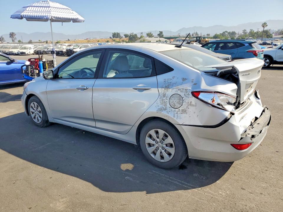 2015 Hyundai Accent მანქანა იყიდება აუქციონზე, vin: KMHCT4AE4FU795024, აუქციონის ნომერი: 53734976