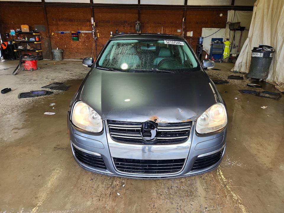 2007 Volkswagen Jetta მანქანა იყიდება აუქციონზე, vin: 3VWEF71K07M065786, აუქციონის ნომერი: 52137546