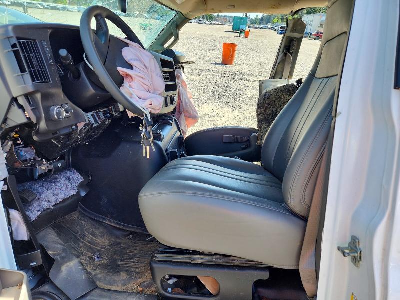 54628706 :رقم المزاد ، 1GAWGEF74R1191610 vin ، 2024 Chevrolet Express G2500 مزاد بيع