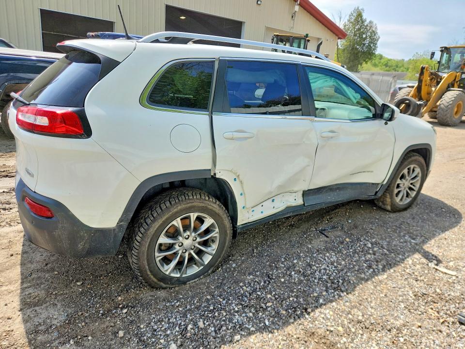 53963456 :رقم المزاد ، 1C4PJMCB2HW571546 vin ، 2017 Jeep Cherokee مزاد بيع