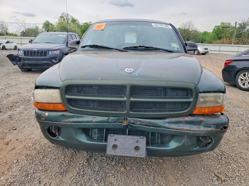 52703166 :رقم المزاد ، 1B7GL22X8XS121000 vin ، 1999 Dodge Dakota مزاد بيع
