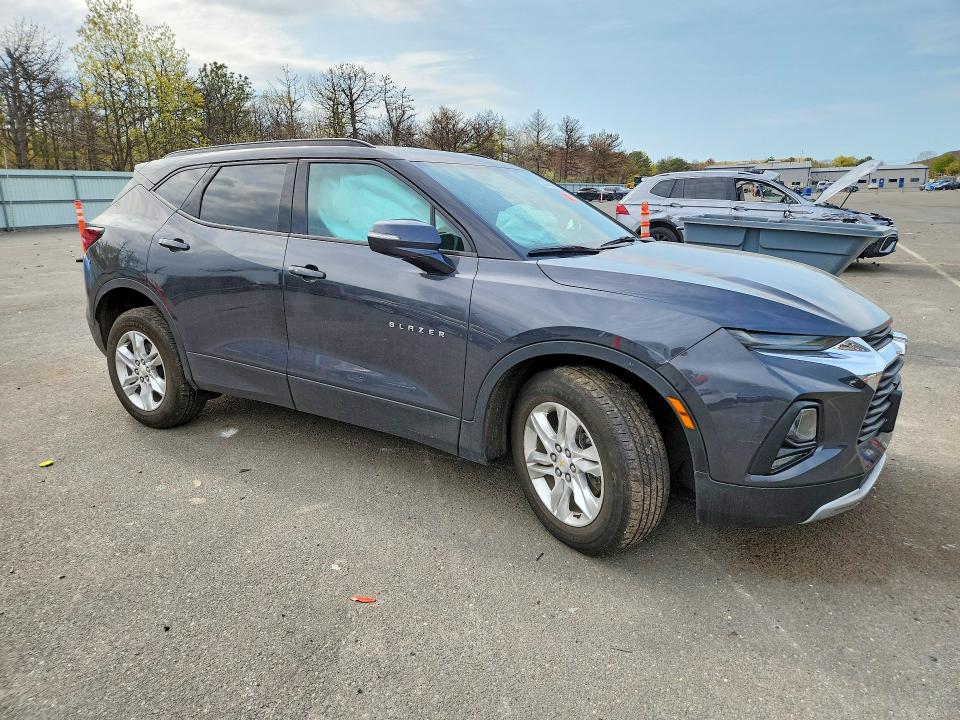 Продаж на аукціоні авто 2022 Chevrolet Blazer, vin: 3GNKBHR43NS132703, номер лоту: 53323076