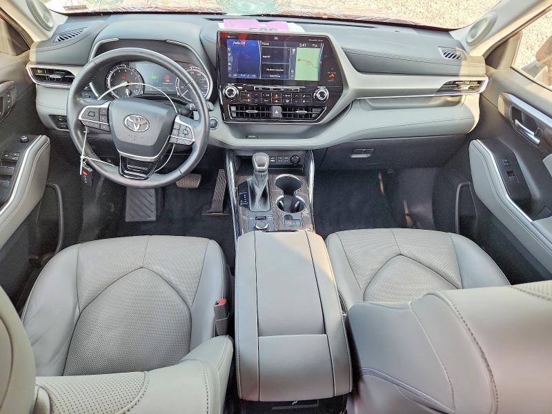 2022 Toyota Highlander მანქანა იყიდება აუქციონზე, vin: 5TDDZRBH1NS217821, აუქციონის ნომერი: 54074506
