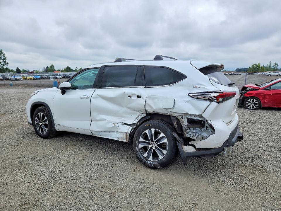 2022 Toyota Highlander Hybrid მანქანა იყიდება აუქციონზე, vin: 5TDGBRCHXNS550390, აუქციონის ნომერი: 52336386