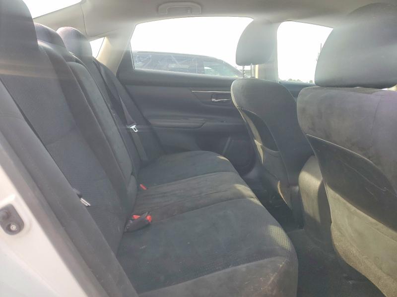 Продажа на аукционе авто 2015 Nissan Altima, vin: 1N4AL3AP2FC491208, номер лота: 53195206