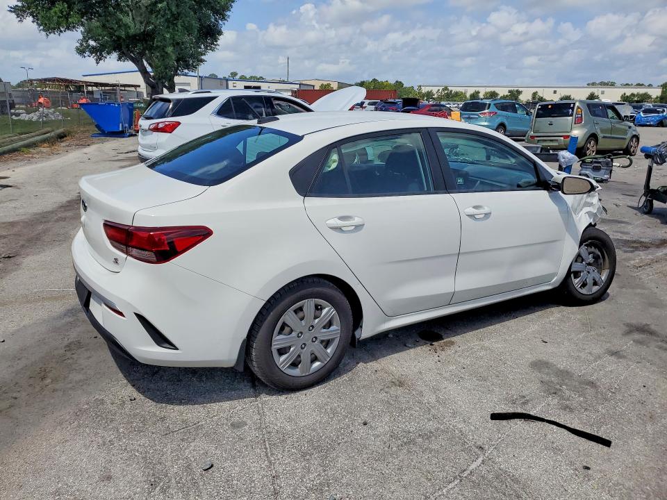 2021 Kia Rio მანქანა იყიდება აუქციონზე, vin: 3KPA24AD7ME404708, აუქციონის ნომერი: 54731066