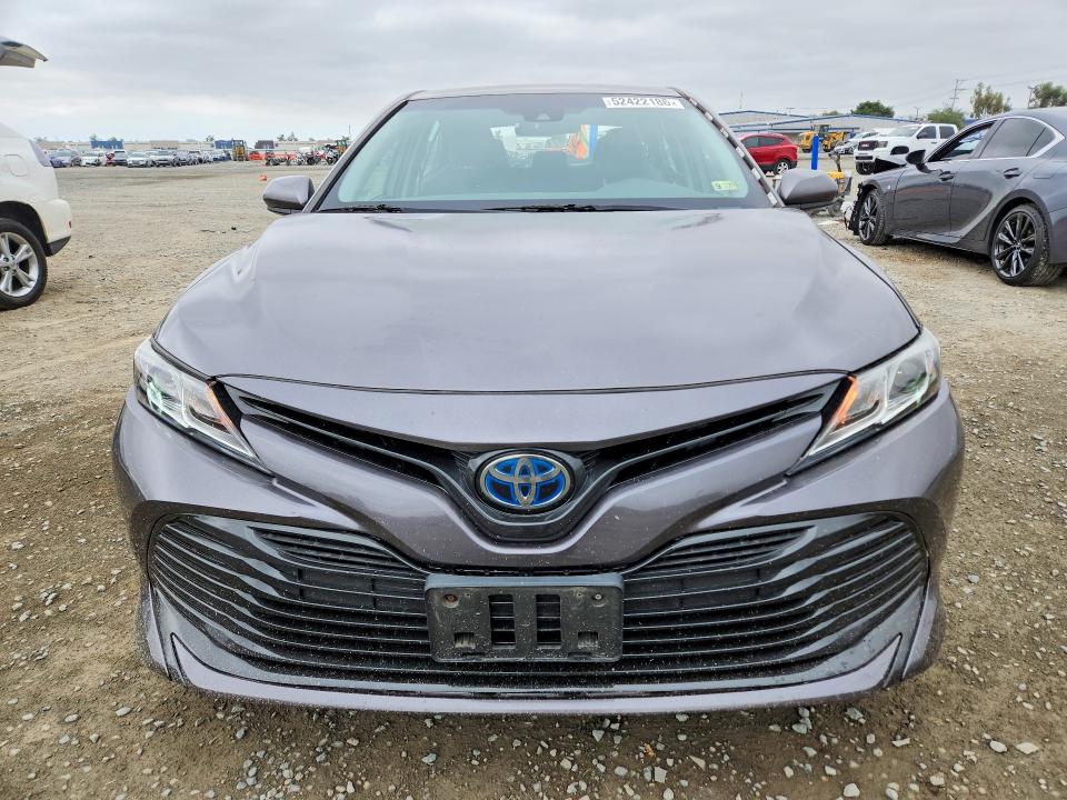 Aukcja sprzedaży 2018 Toyota Camry, vin: 4T1B31HK5JU001792, numer aukcji: 52422186