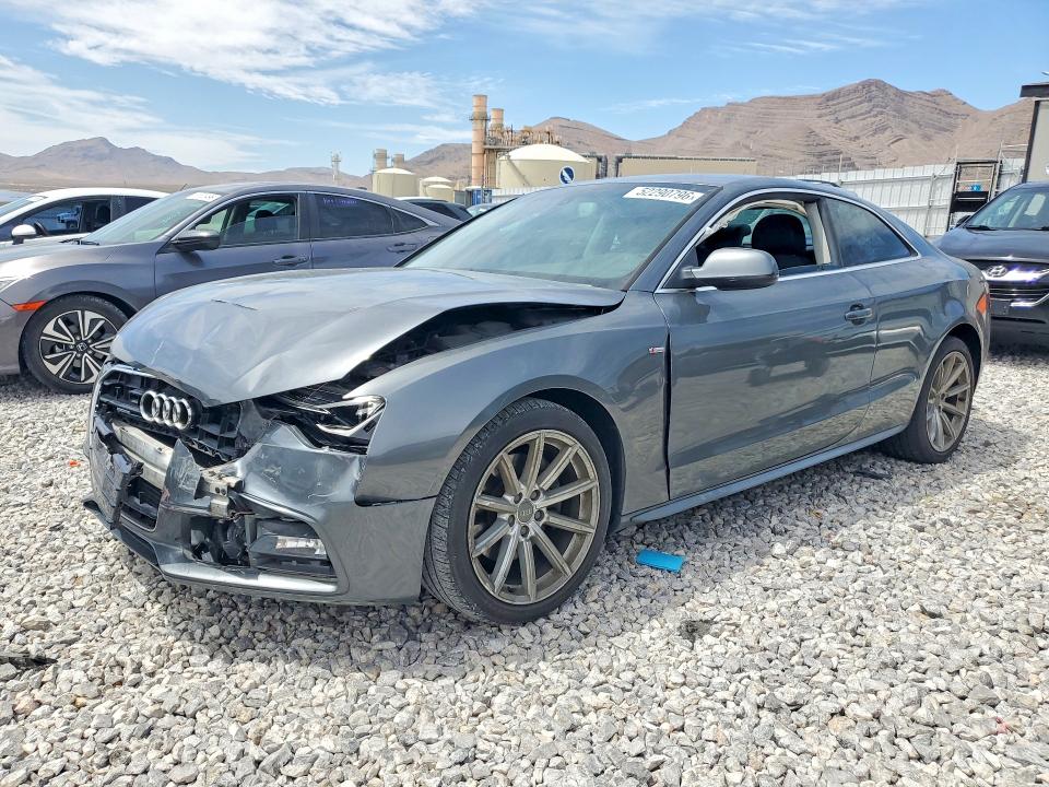 2015 Audi A5 მანქანა იყიდება აუქციონზე, vin: WAUMFAFR9FA036300, აუქციონის ნომერი: 52290796