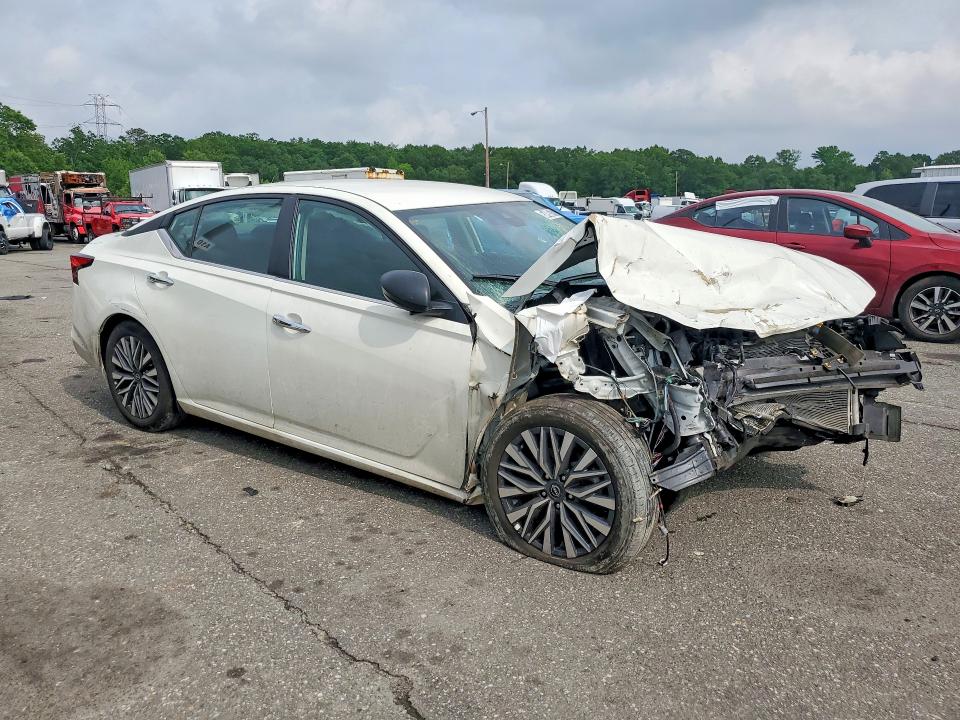 54985726 :رقم المزاد ، 1N4BL4DV5SN376234 vin ، 2025 Nissan Altima مزاد بيع