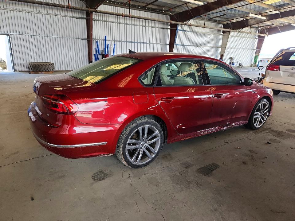 2018 Volkswagen Passat მანქანა იყიდება აუქციონზე, vin: 1VWAA7A32JC007175, აუქციონის ნომერი: 54866196