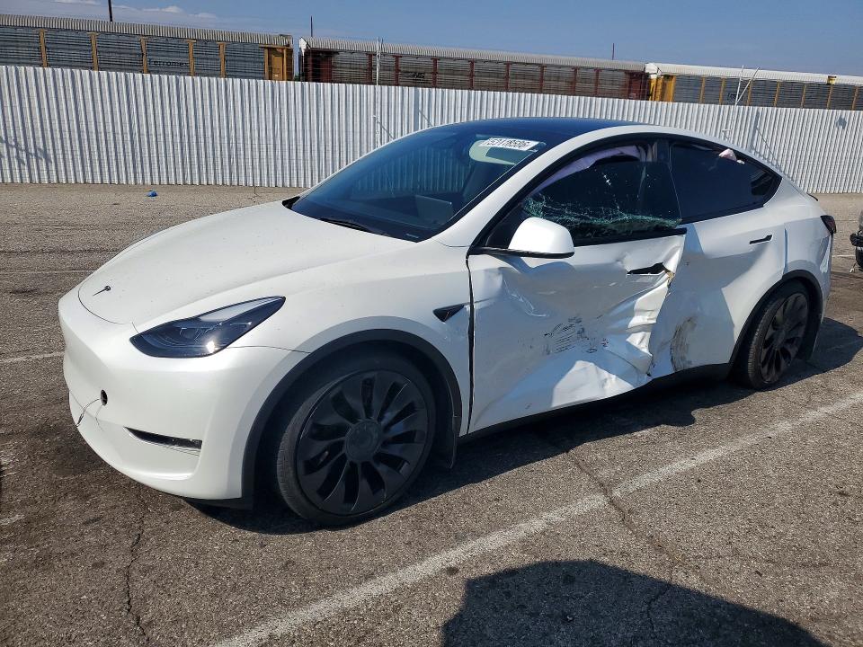 53418586 :رقم المزاد ، 7SAYGDEF4PF762717 vin ، 2023 Tesla Model Y مزاد بيع