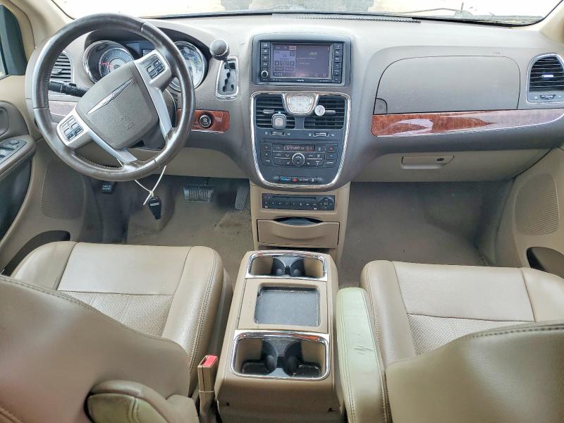 2011 Chrysler Town & Country მანქანა იყიდება აუქციონზე, vin: 2A4RR8DG9BR759882, აუქციონის ნომერი: 54167256