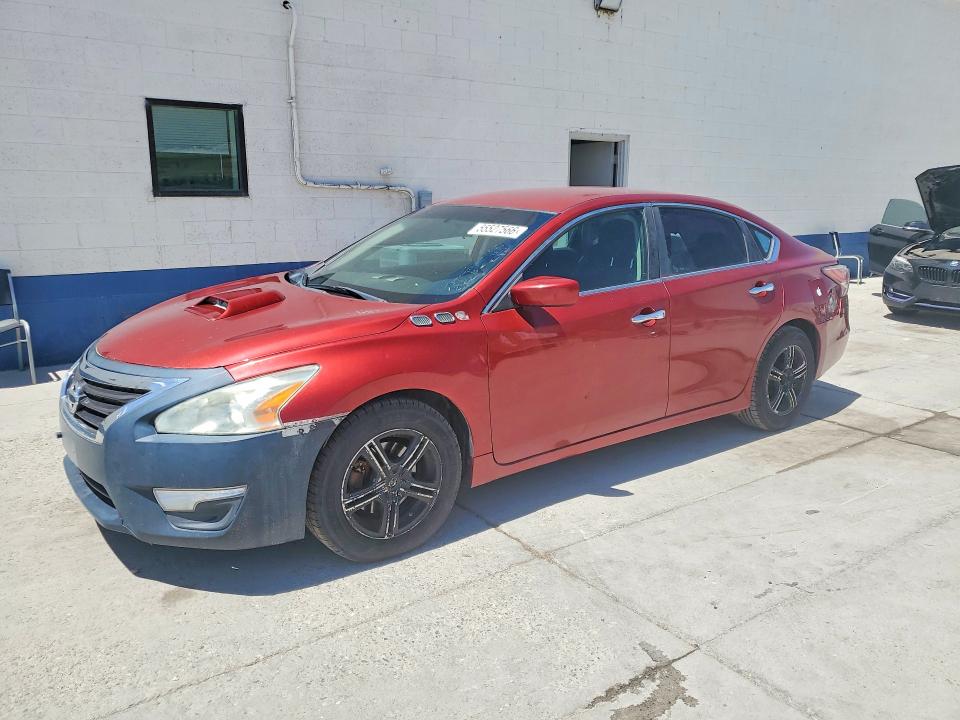Aukcja sprzedaży 2015 Nissan Altima, vin: 1N4AL3APXFN375615, numer aukcji: 55527566