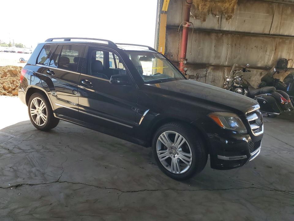 Продаж на аукціоні авто 2015 Mercedes-benz Glk, vin: WDCGG5HB7FG401780, номер лоту: 51691106
