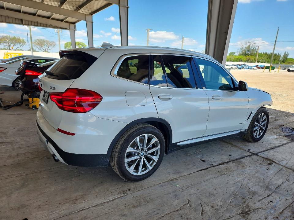 Продажа на аукционе авто 2018 Bmw X3, vin: 5UXTR9C58JLD57300, номер лота: 52313356