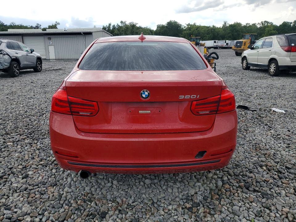 2017 Bmw 320 მანქანა იყიდება აუქციონზე, vin: WBA8E1G37HNU16892, აუქციონის ნომერი: 54397176