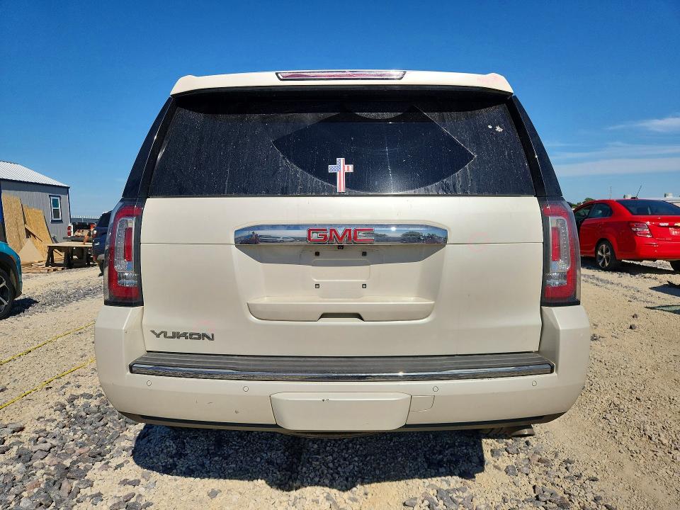 52950436 :رقم المزاد ، 1GKS2CKJ8FR176894 vin ، 2015 Gmc Yukon مزاد بيع