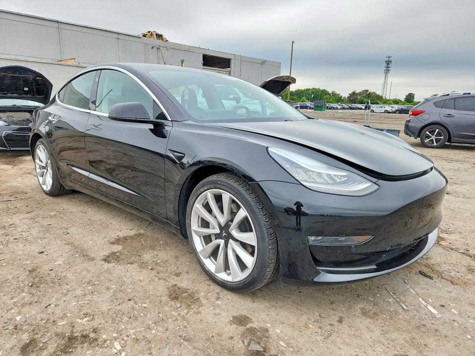 Auction sale of the 2019 Tesla Model 3, vin: 5YJ3E1EB0KF388575, lot number: 52842396