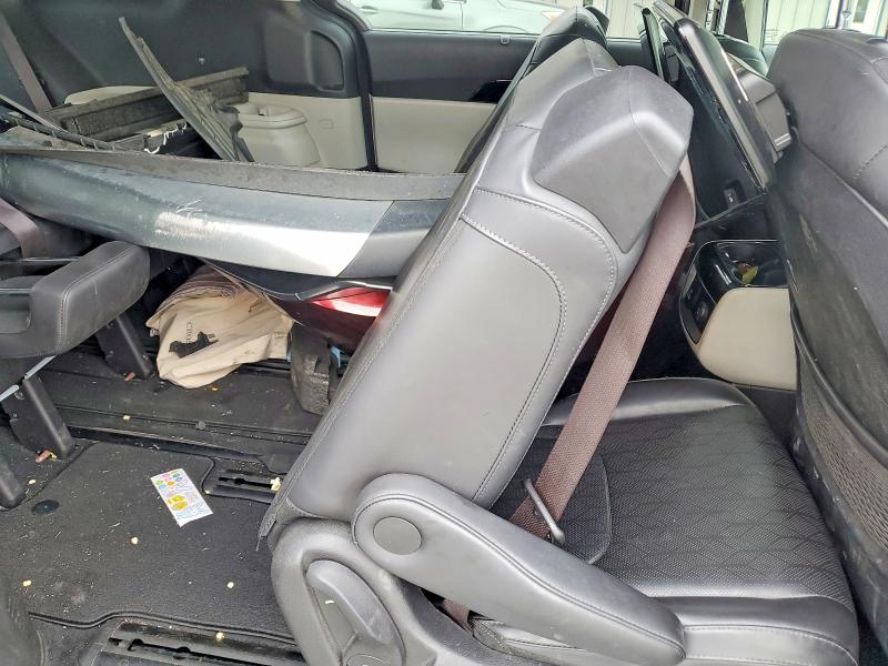 Продажа на аукционе авто 2022 Kia Carnival, vin: KNDNE5H36N6071436, номер лота: 52531206