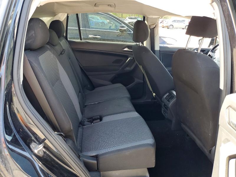 Продажа на аукционе авто 2018 Volkswagen Tiguan, vin: 3VV0B7AX5JM008089, номер лота: 52307826