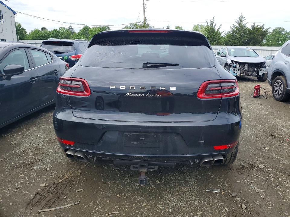 54676756 :رقم المزاد ، WP1AF2A59GLB93474 vin ، 2016 Porsche Macan مزاد بيع