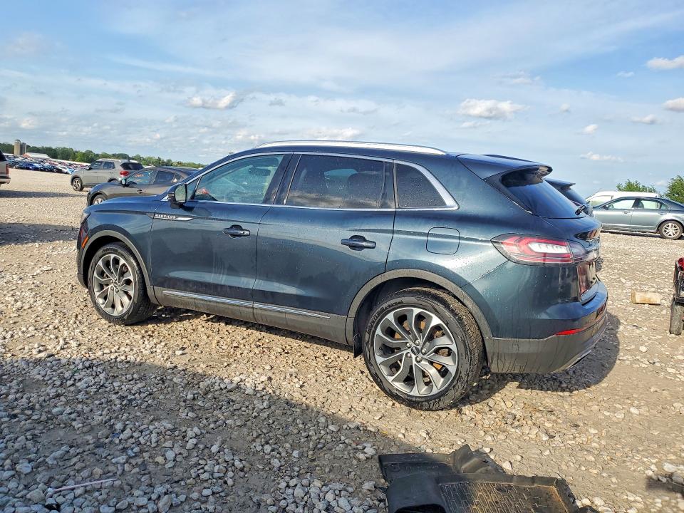 Продажа на аукционе авто 2022 Lincoln Nautilus, vin: 2LMPJ8K92NBL16849, номер лота: 53697646