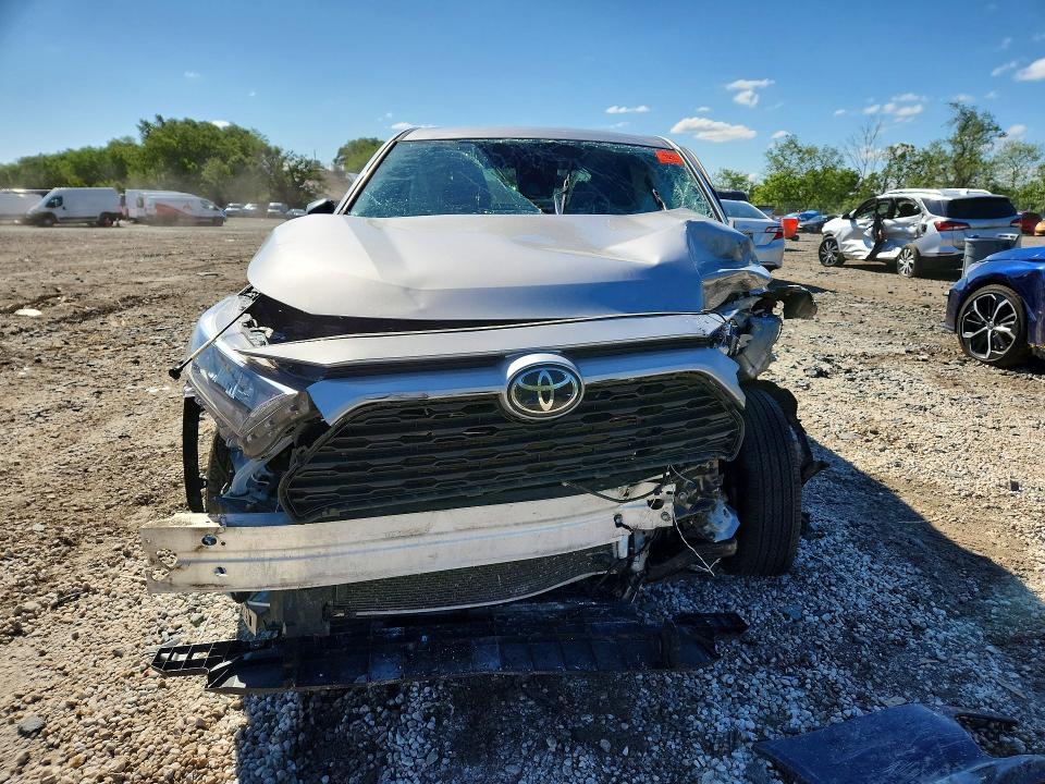 Продажа на аукционе авто 2022 Toyota Rav4, vin: 2T3F1RFV2NC294875, номер лота: 53434426
