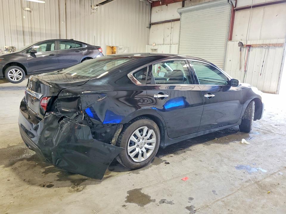 51827006 :رقم المزاد ، 1N4AL3APXJC110990 vin ، 2018 Nissan Altima مزاد بيع