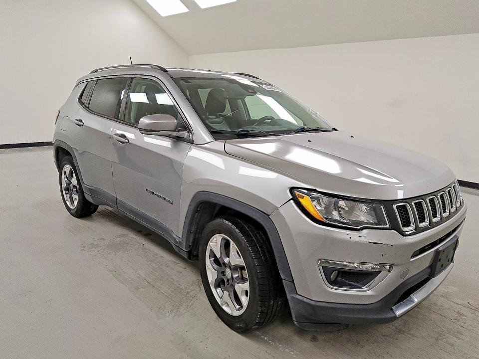 2021 Jeep Compass მანქანა იყიდება აუქციონზე, vin: 3C4NJCCB7MT573374, აუქციონის ნომერი: 53742136
