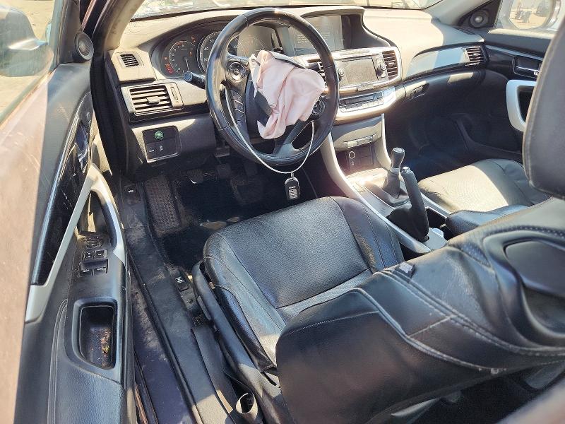 53896876 :رقم المزاد ، 1HGCT2A8XFA002282 vin ، 2015 Honda Accord مزاد بيع
