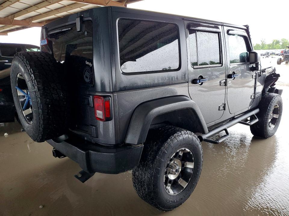52263746 :رقم المزاد ، 1C4BJWDG3HL612638 vin ، 2017 Jeep Wrangler Unlimited مزاد بيع