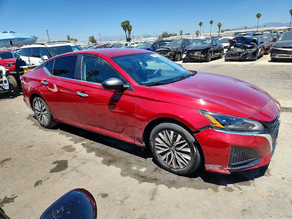 Продажа на аукционе авто 2024 Nissan Altima, vin: 1N4BL4DV7RN398505, номер лота: 52485796